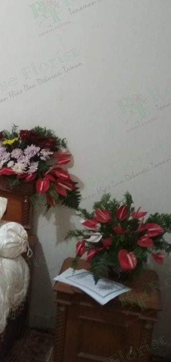Bunga meja kamar pengantin
