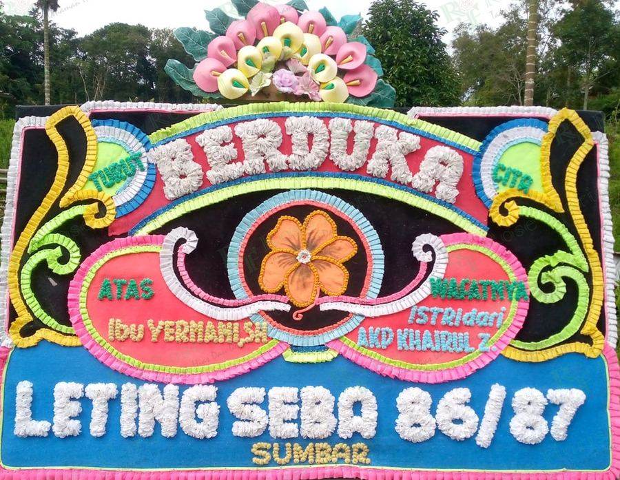 Papan bunga duka cita