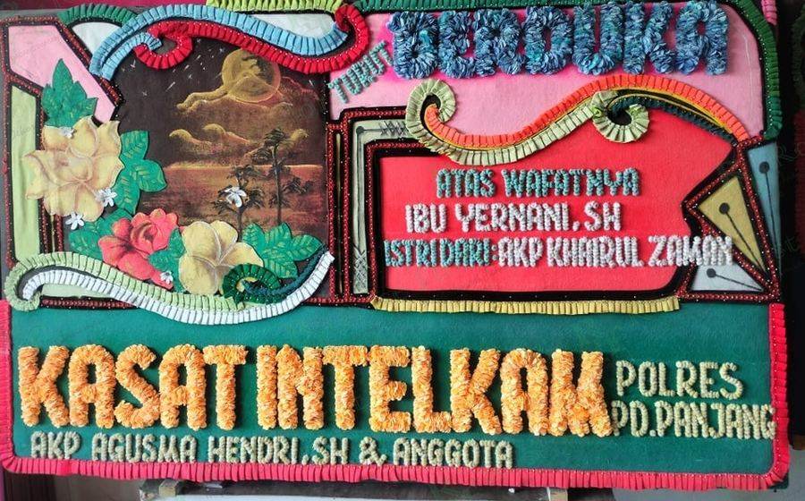 Papan bunga duka cita